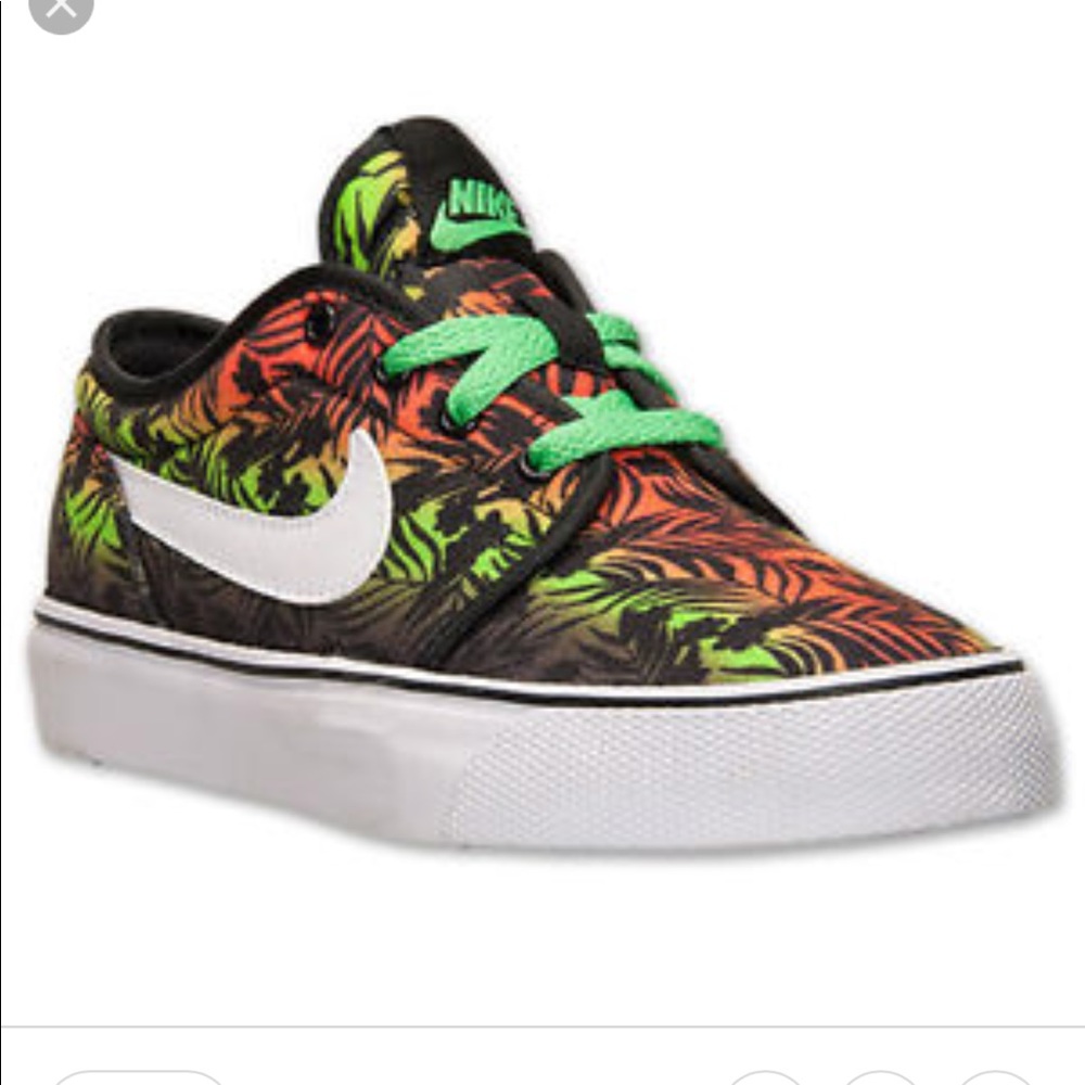 Nike Sneakers